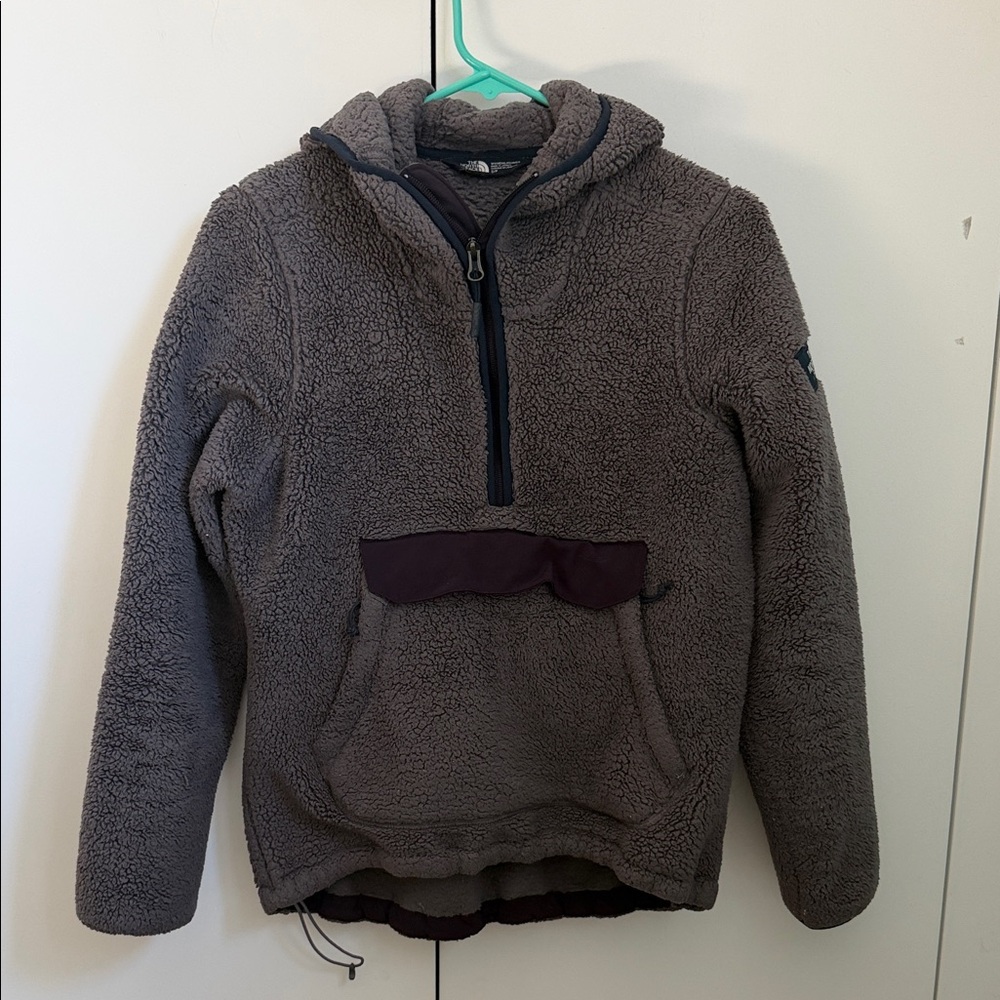 The North Face Fleece Jacket in Gray and Dark Purple